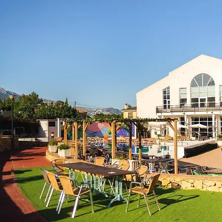 Hotell L'alfas Oasis 3*